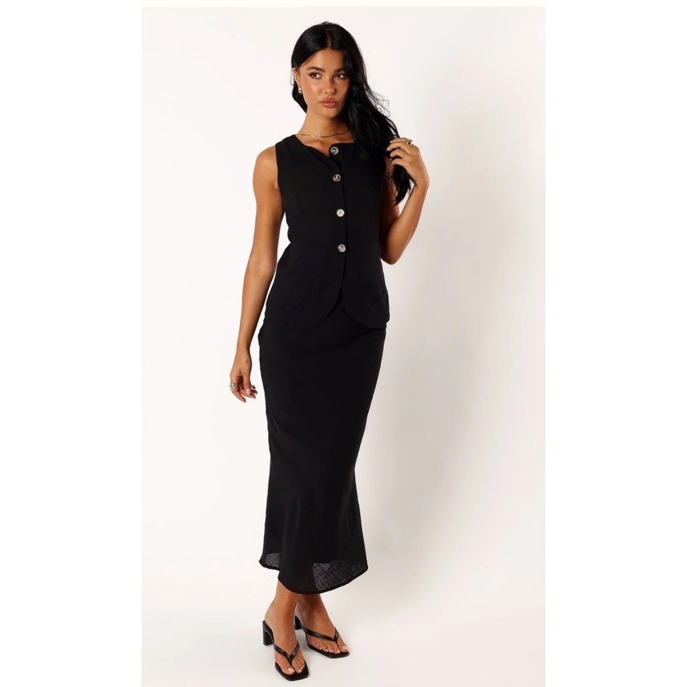 Petal & Pup | Black Skirt Set